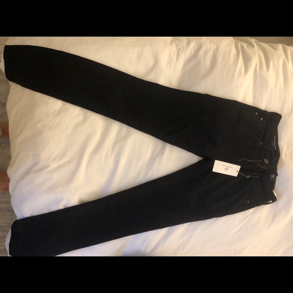 AG Jeans Black Farrah size 24